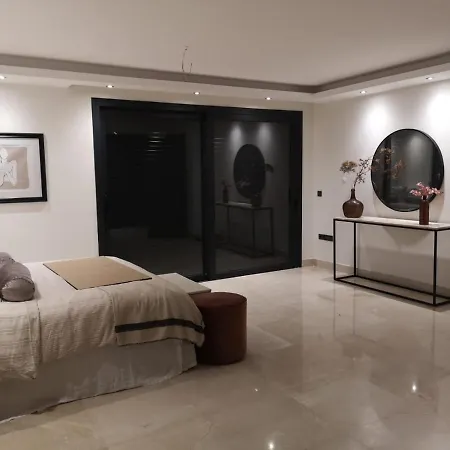 فيلة Near Yalikavak Palmamarina